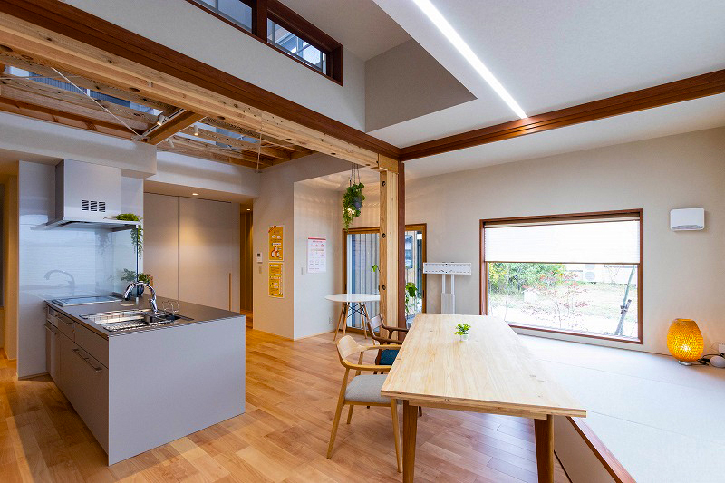 新築・注文住宅・リフォームなら鳥取県米子市の地元工務店、小田原工務店にお任せください。リフォーム・リノベ相談会、リフォームAFTERのダイニングの写真