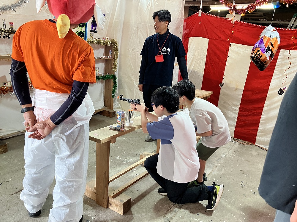 新築・注文住宅・リフォームなら鳥取県米子市の地元工務店、小田原工務店にお任せください。第27回お客様感謝祭の射的の画像