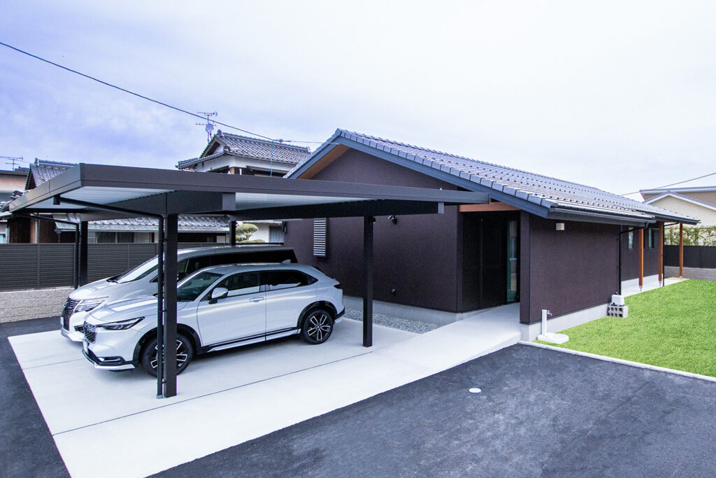 新築・注文住宅・リフォームなら鳥取県米子市の地元工務店、小田原工務店にお任せください。新築注文住宅の平屋、U様邸のお引渡し式ブログ、外観写真。